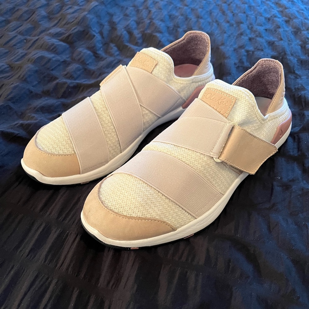 Women’s OLUKAI Mikilua Kako’o Shoes (Bone) 20420-1919